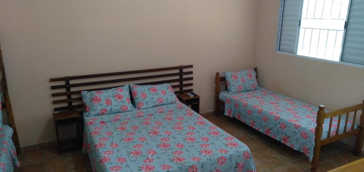 Hotel Locação p final de semana Mourada Térrea à Caraguatatuba Extérieur photo