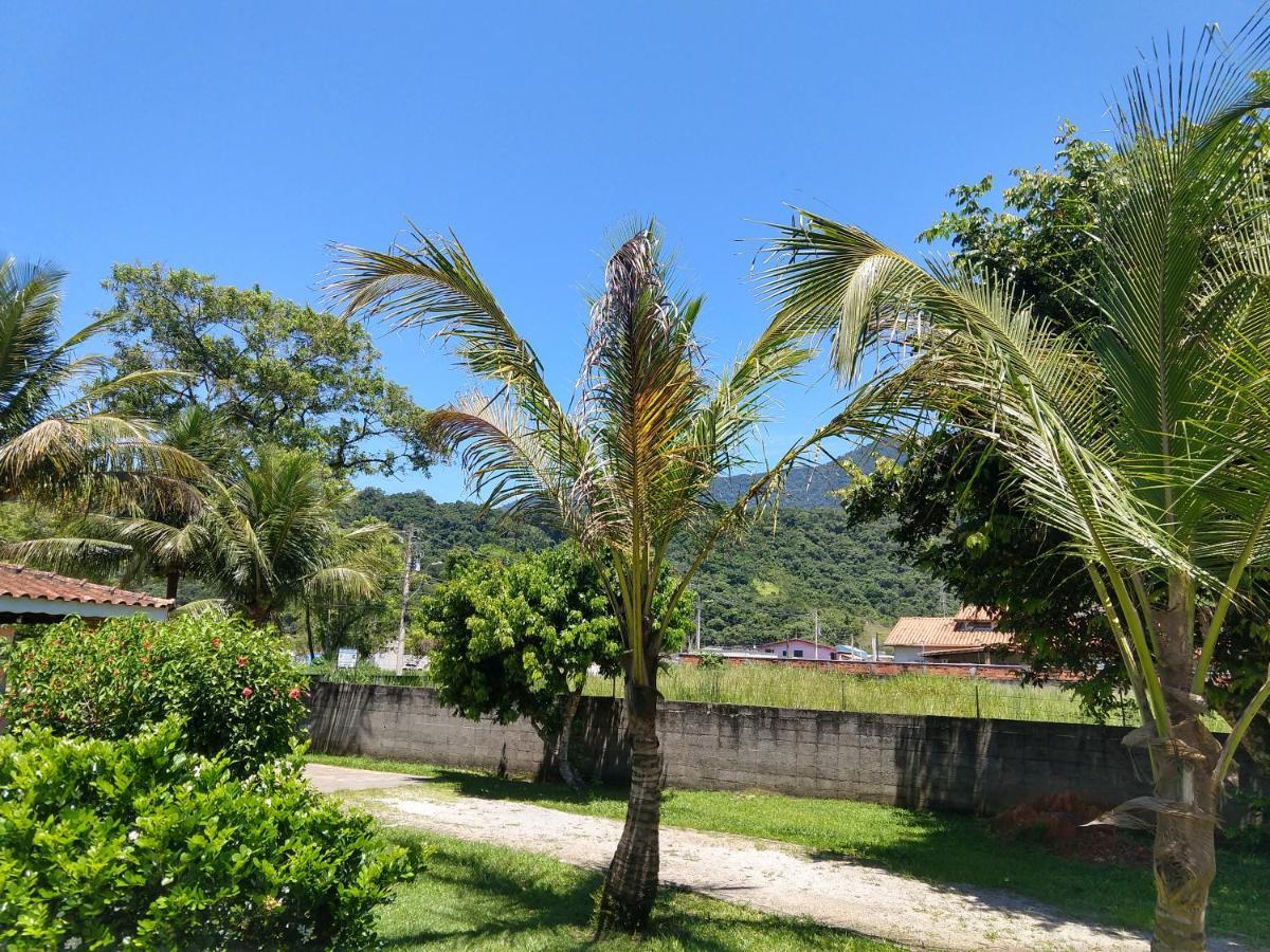 Hotel Locação p final de semana Mourada Térrea à Caraguatatuba Extérieur photo