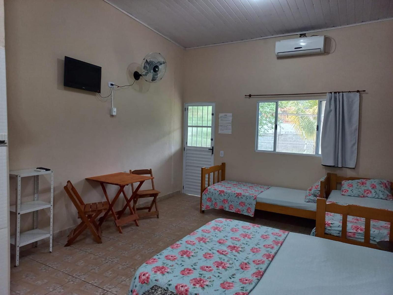 Hotel Locação p final de semana Mourada Térrea à Caraguatatuba Extérieur photo